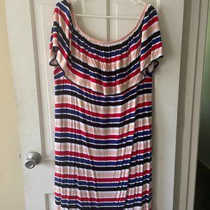 striped spring dress, can be worn on the sholders or off the shoulders